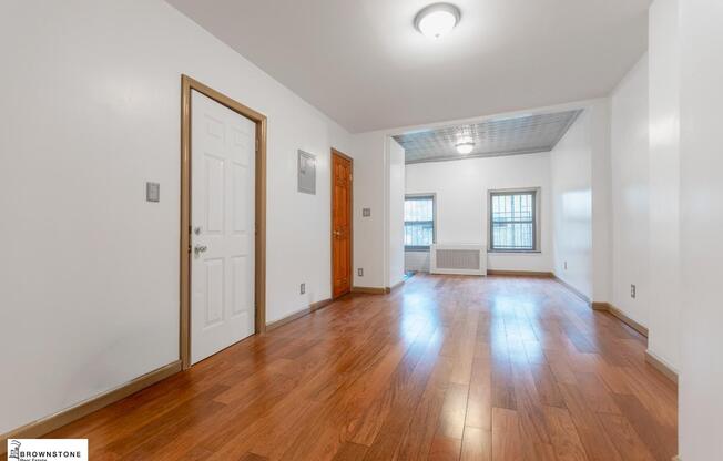 283 PACIFIC ST