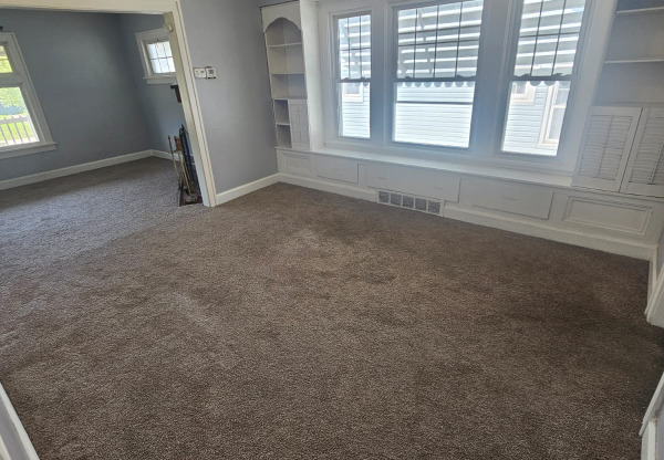 8409 ROSEWOOD