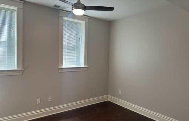 2 beds, 1 bath, 826 sqft, $1,439