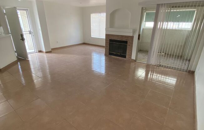 AMERICANA Property Mgmt - Downstairs 2 beds Condo near NLV airport