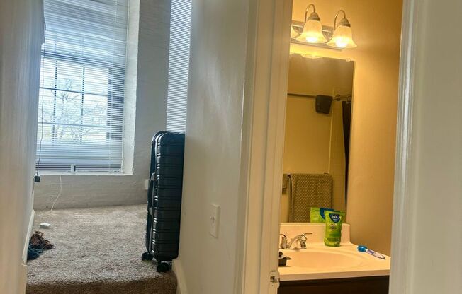 1 bed, 1 bath, 600 sqft, $1,649, Unit 431