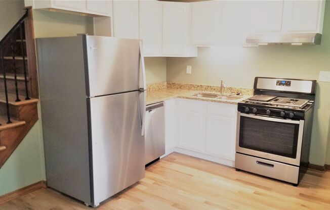 230-232 W Pacemont