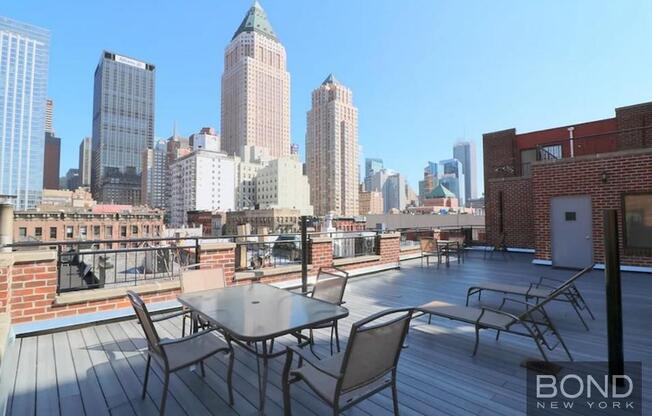 1 bed, 1 bath, $3,495, Unit 2E