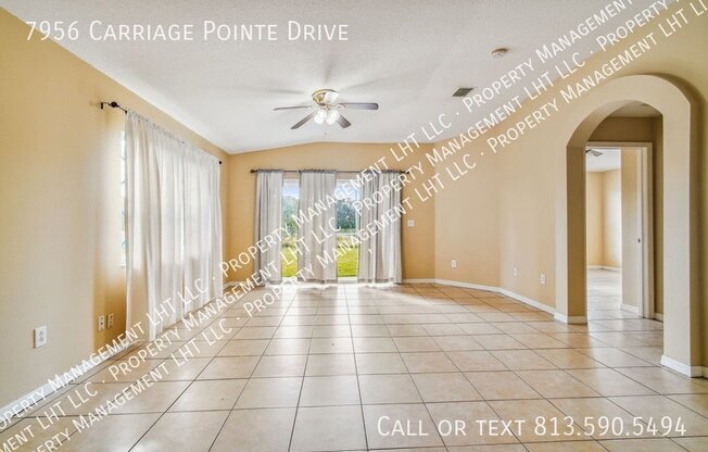7956 CARRIAGE POINTE DR