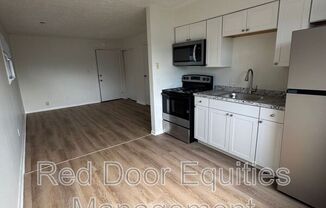 117 W WALNUT ST