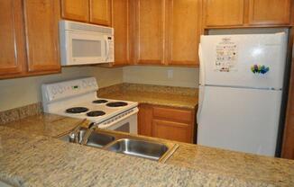 Studio Condo with Vaulted Ceilings in Serra Mesa