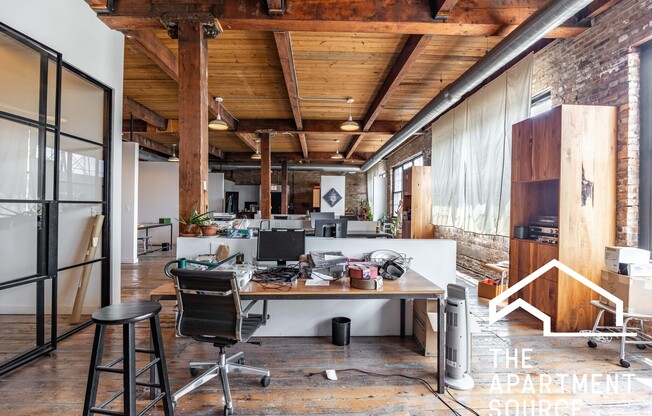 3124 W CARROLL