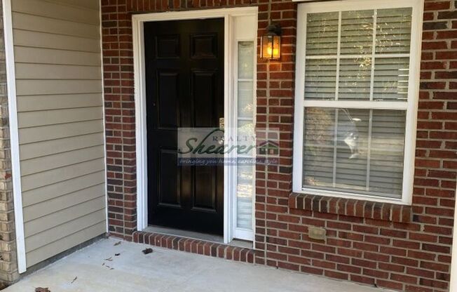2 Bed, 2.5 Bath Townhome in East Charlotte