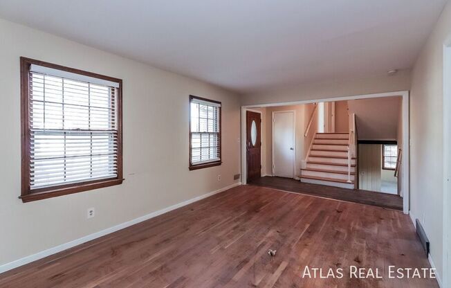 9011 W 105 ST