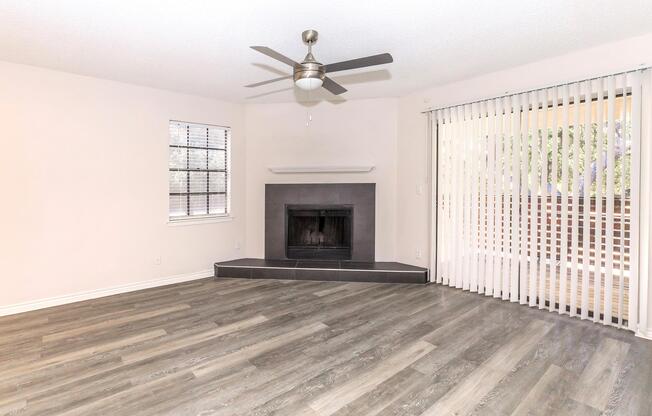 1 bed, 1 bath, 854 sqft, $1,465