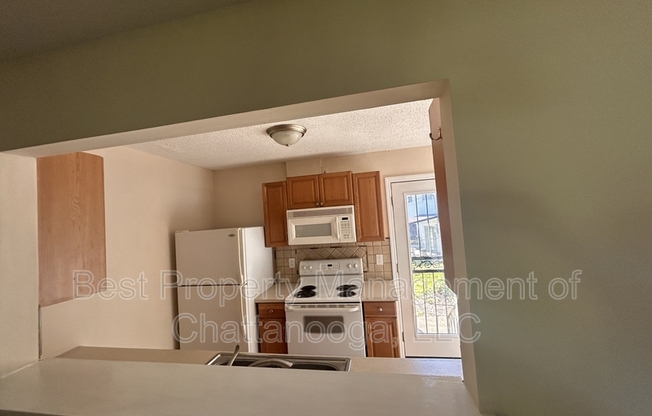 4000 WEBB RD
