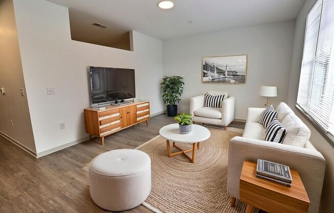 1 bed, 1 bath, 683 sqft, $1,499, Unit 401