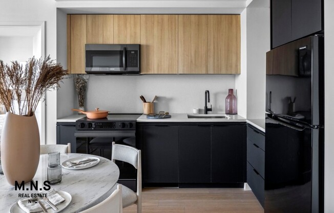 2 beds, 2 baths, $6,000, Unit PH-202