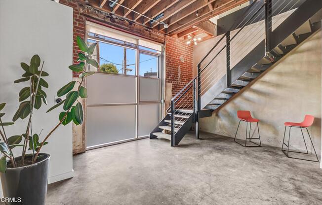 2 beds, 1.5 baths, 1,380 sqft, $5,300, Unit 111