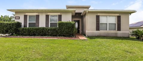 2208 KINGSCREST CIR