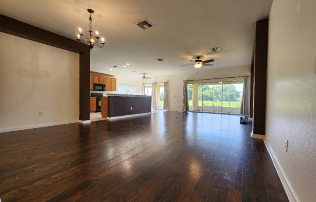 5768 SW 40 PL