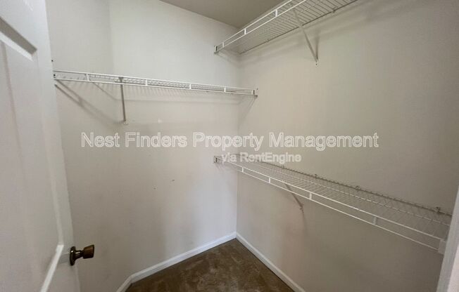 1 bed, 1 bath, 920 sqft, $1,350, Unit 1125