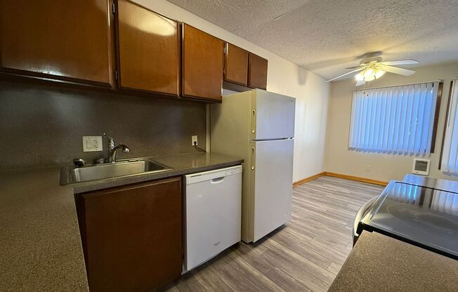 #376 GARDEN HOME APARTMENTS