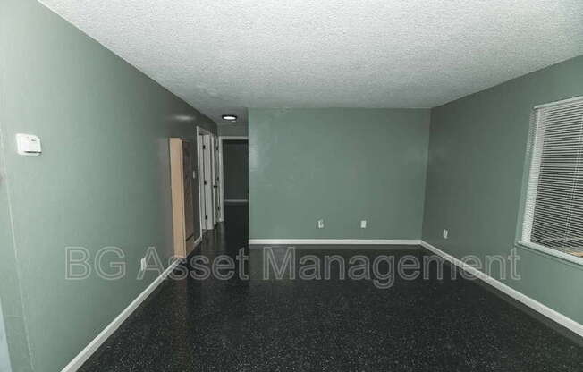 1610 SANFORD AVE