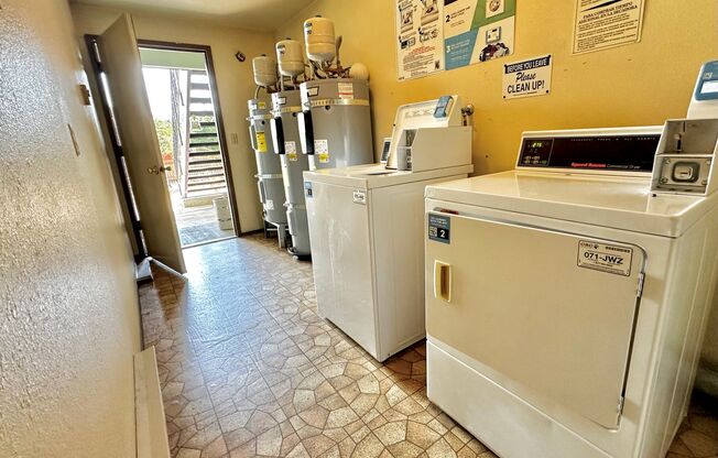 Wright Ave 4plex