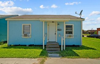 Lovely 1 Bedroom / 1 Bath