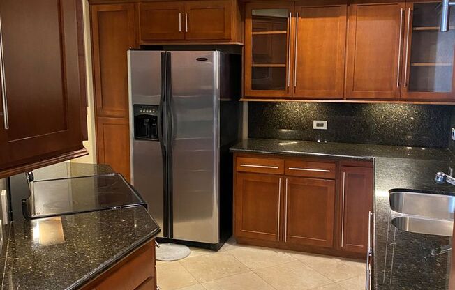 Dual Master 2 Bed 2.5 Bath - Walk-up townhouse at Atria!