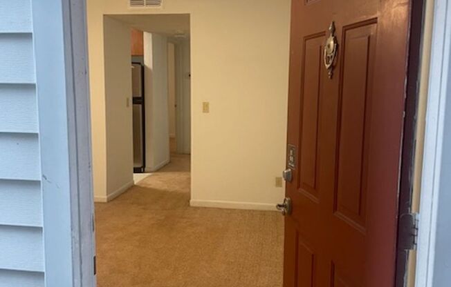 1 bed, 1 bath, 754 sqft, $1,350, Unit 1424