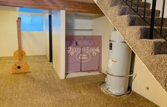 1410 E 9th Street #1