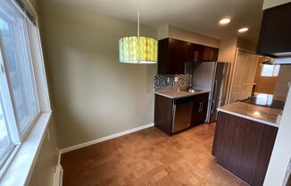 1 bed, 1 bath, 500 sqft, $1,650, Unit 10