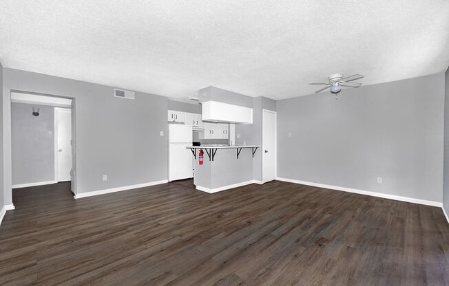 1-Bedroom with Pool View!!