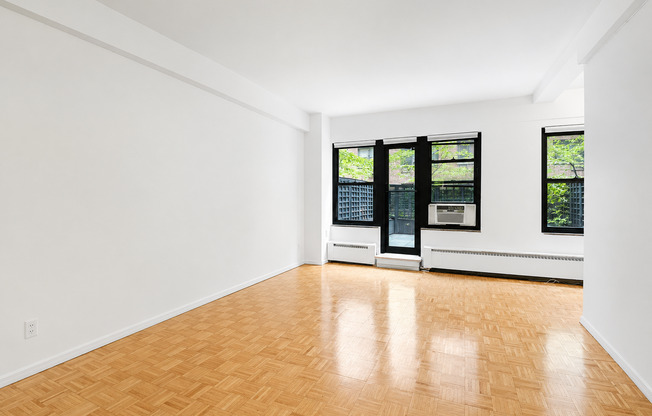 2 TUDOR CITY PL