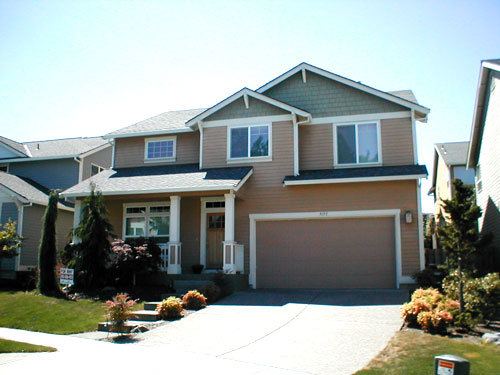 4 beds, 2.5 baths, $2,895