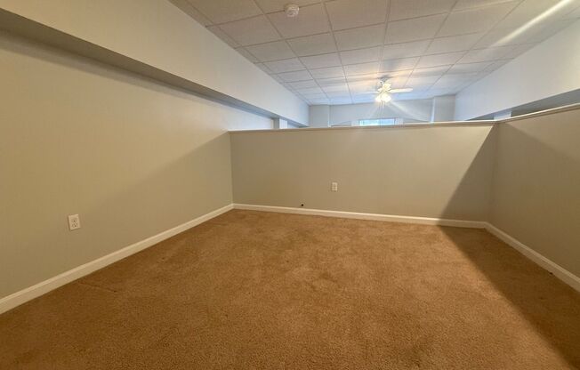 1 bed, 1 bath, 435 sqft, $1,725, Unit 220