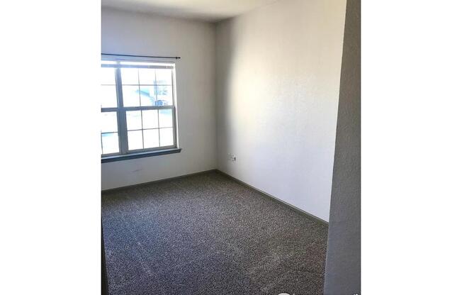 2 beds, 2 baths, 1,171 sqft, $1,950, Unit UNIT 11207