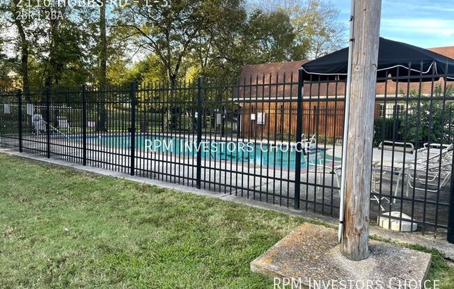 2116 HOBBS RD