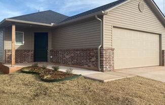 4 beds, 2 baths, $1,895