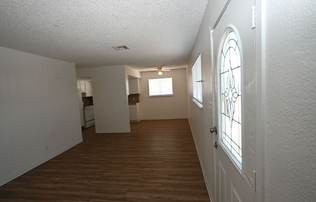 2 Bedroom Apartment - Downtown Las Vegas - 2301 Stewart Ave
