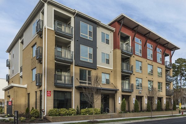 Anderson Flats Apartments in Raleigh