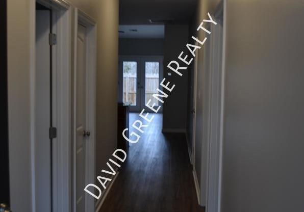 522 SCENIC DR