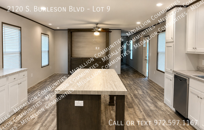 2120 S BURLESON BLVD
