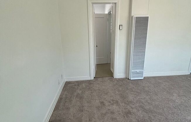 1 bed, 1 bath, $1,900