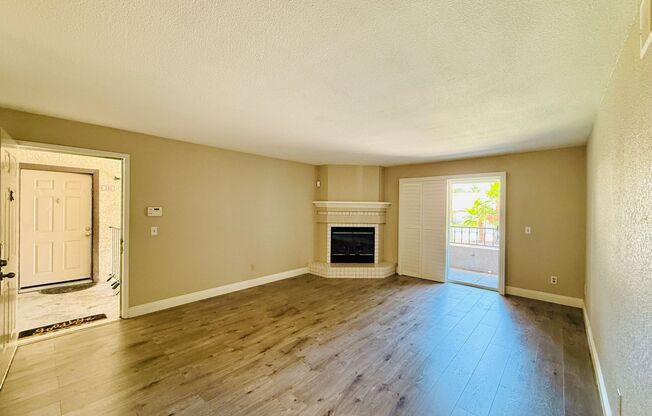 2 beds, 2 baths, $1,600, Unit # 245