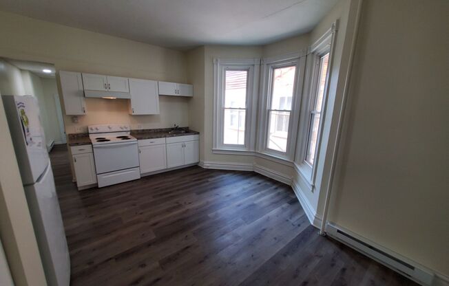 114 N 5th St