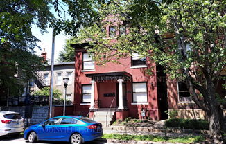319 W. Lee Street