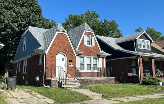 4 Bedroom 2 Bath Brick Tudor For Lease