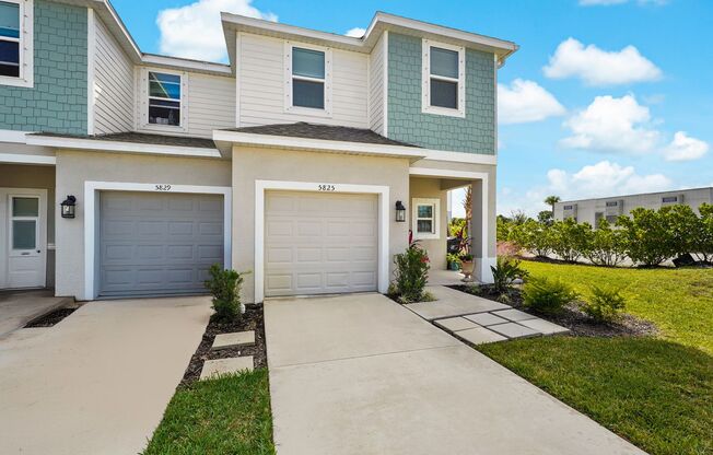 Beautifull Furnished Townhome - Nokomis - 2 Bedroom 2.5 bath plus office -1 Car Garage