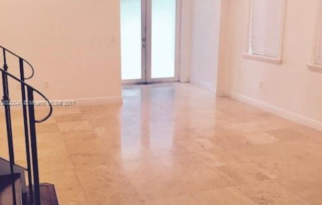 Beautiful Townhome for Rent