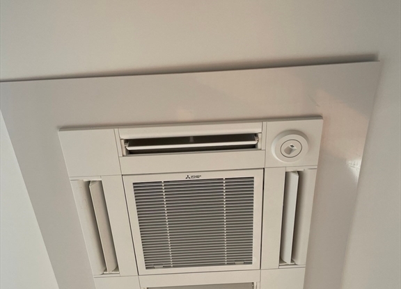 1 bed, 1 bath, $1,495, Unit 202