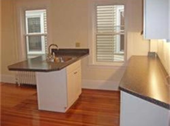 14 E MILTON RD