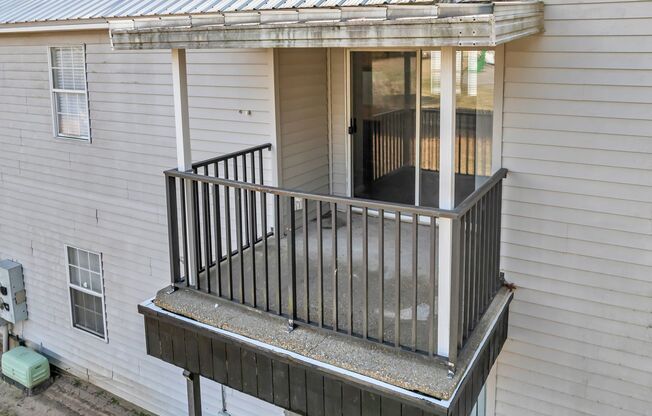 3 beds, 2 baths, 1,170 sqft, $1,205, Unit 601